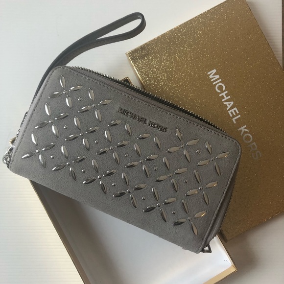 NIB Michael Kors Wristlet - Picture 2 of 5